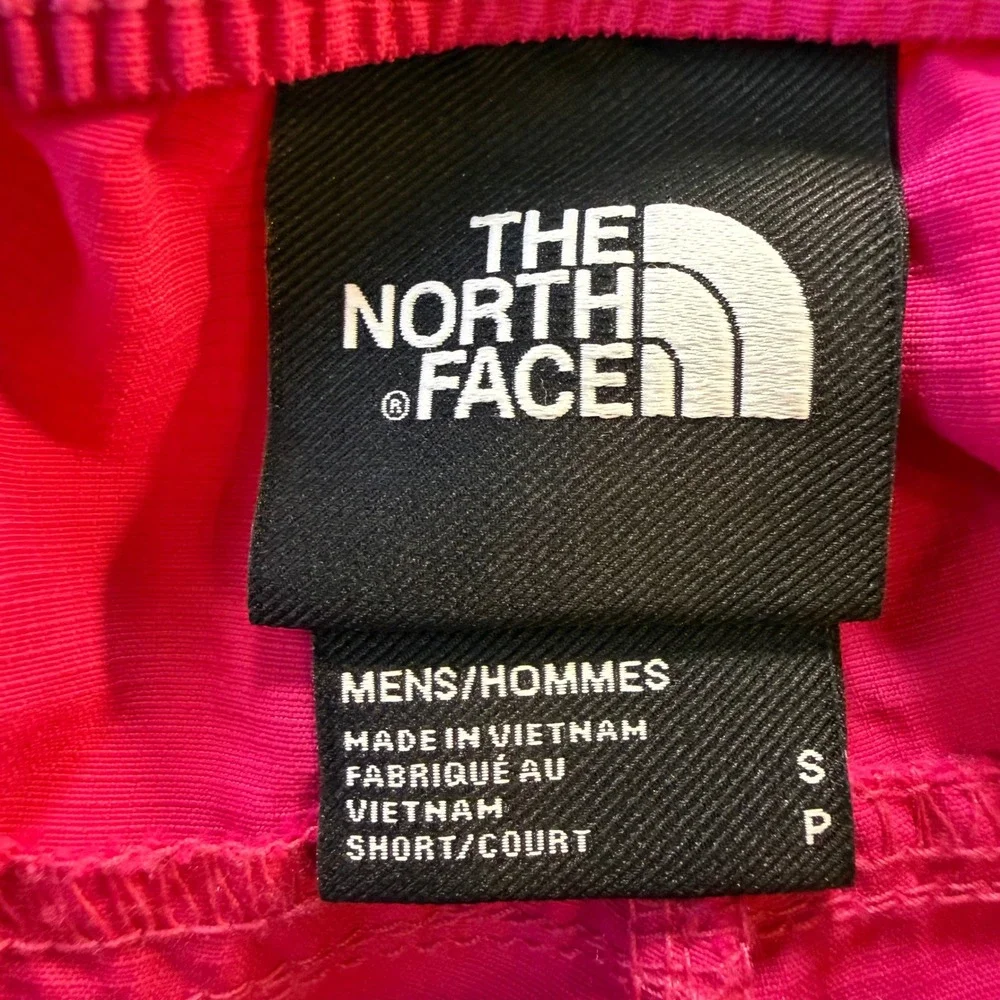 The North Face Mens FlashDry Shorts Magenta Pink Size‎ Small